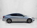 2022 Nissan Altima 2.5 SR Sedan