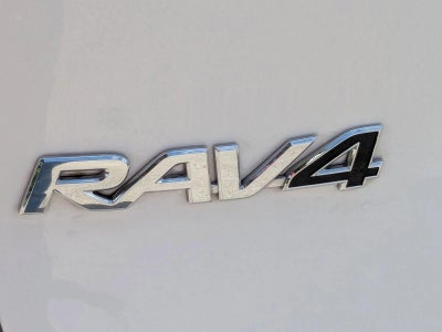 2024 Toyota RAV4 LE FWD (GS)