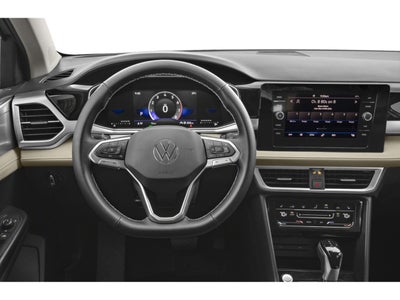 2025 Volkswagen Taos SE FWD