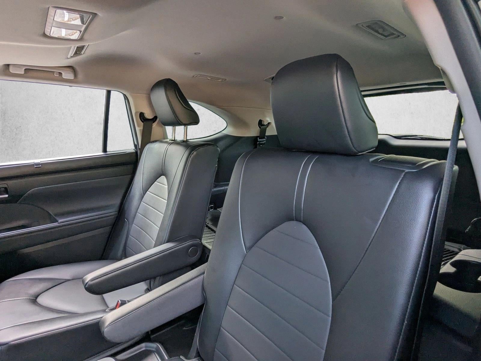 2022 Toyota Highlander Hybrid XLE FWD (Natl)