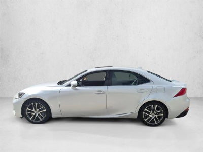 2018 Lexus IS 300 RWD