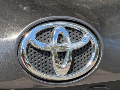 2017 Toyota RAV4 XLE AWD (Natl)