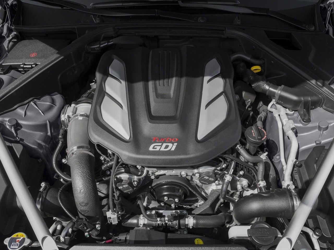 2017 Genesis G90 3.3T Premium RWD