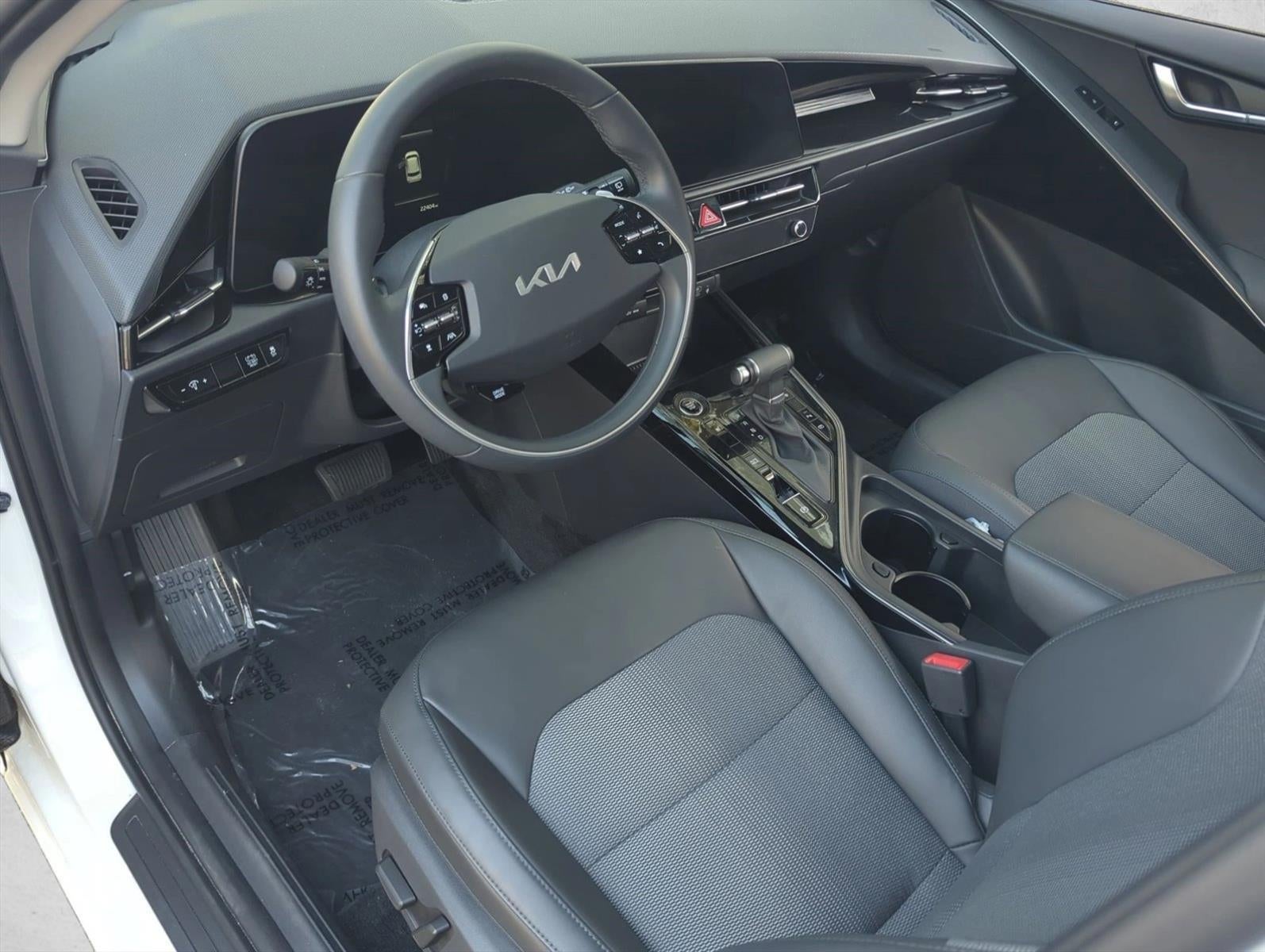 2023 Kia Niro EX FWD