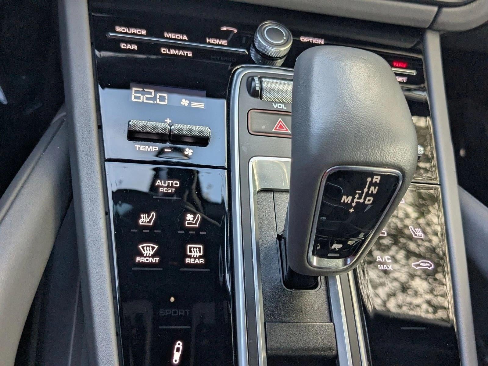 2023 Porsche Cayenne Platinum Edition Coupe AWD