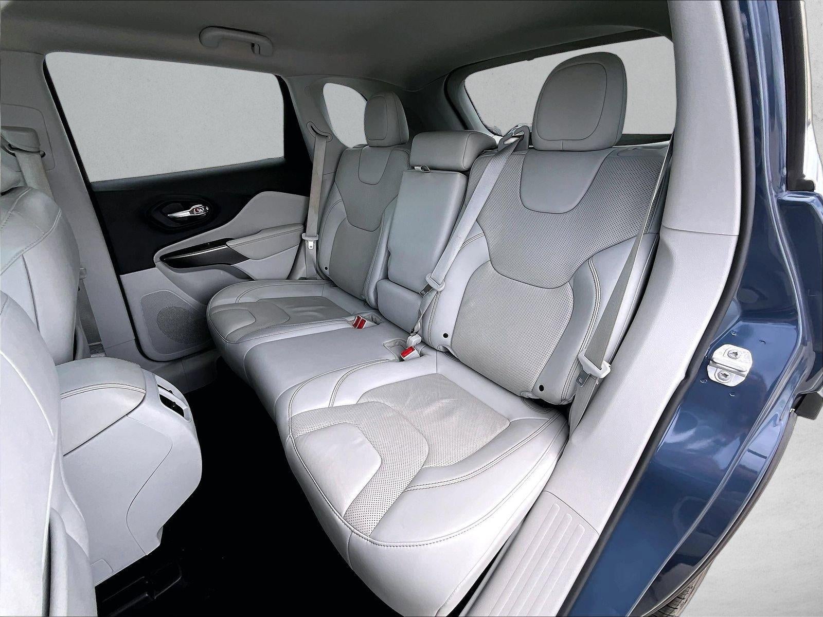 2019 Jeep Cherokee Limited FWD