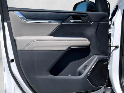 2024 GMC Acadia FWD Elevation