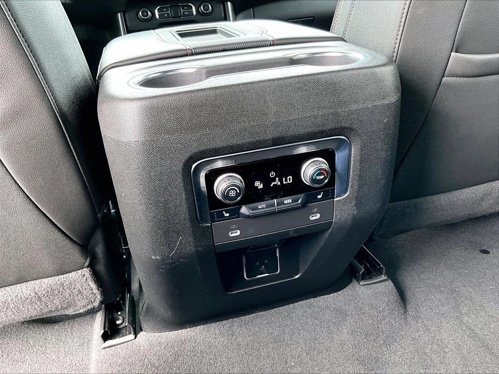 2022 Chevrolet Tahoe 2WD RST