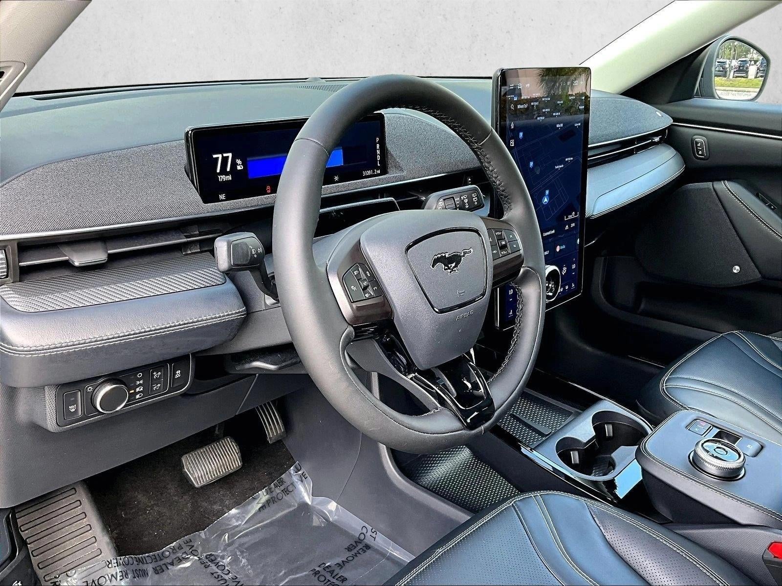 2022 Ford Mustang Mach-E Premium RWD