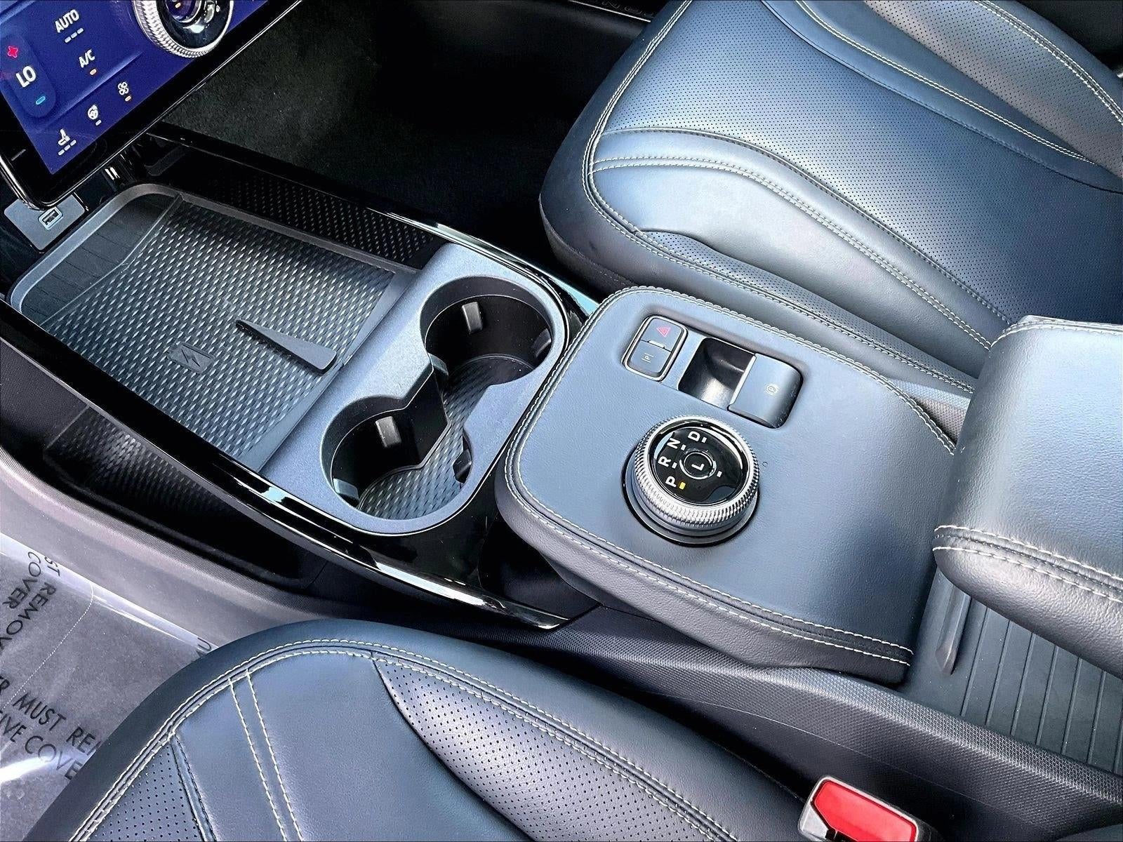 2022 Ford Mustang Mach-E Premium RWD