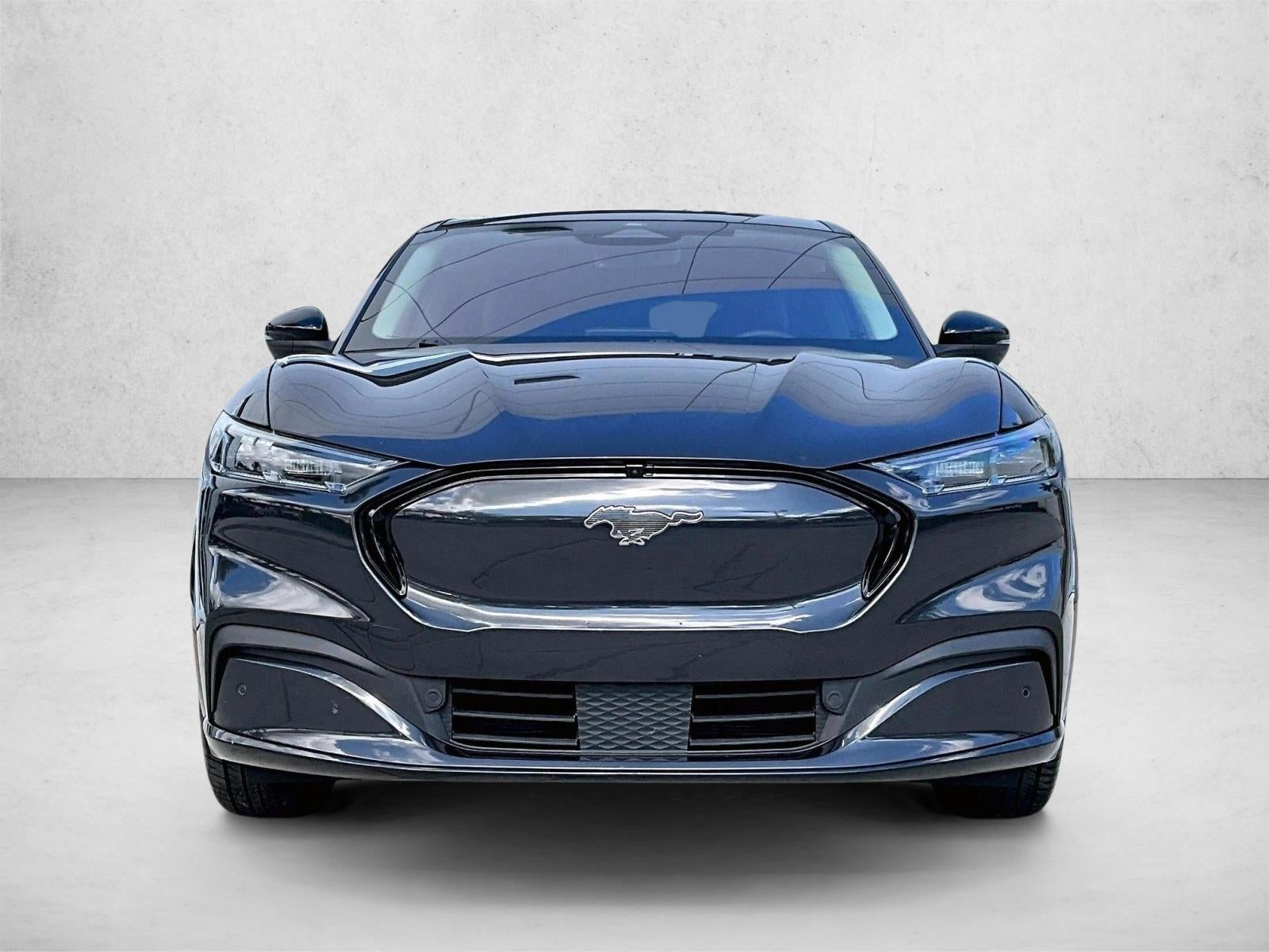 2022 Ford Mustang Mach-E Premium RWD