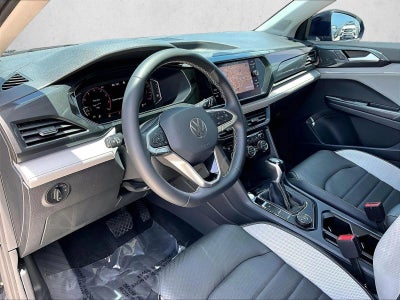 2022 Volkswagen Taos SEL 4MOTION