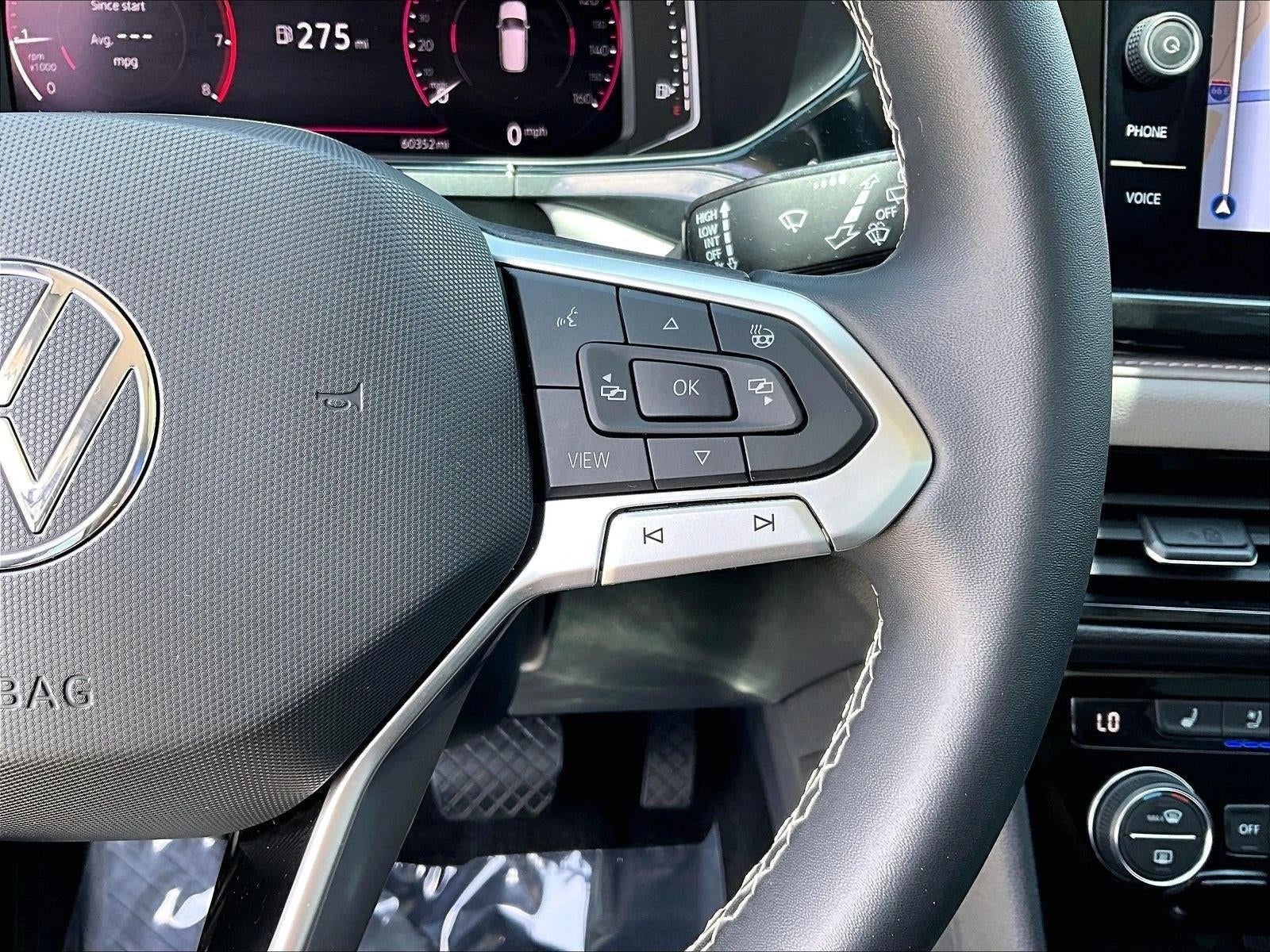 2022 Volkswagen Taos SEL 4MOTION