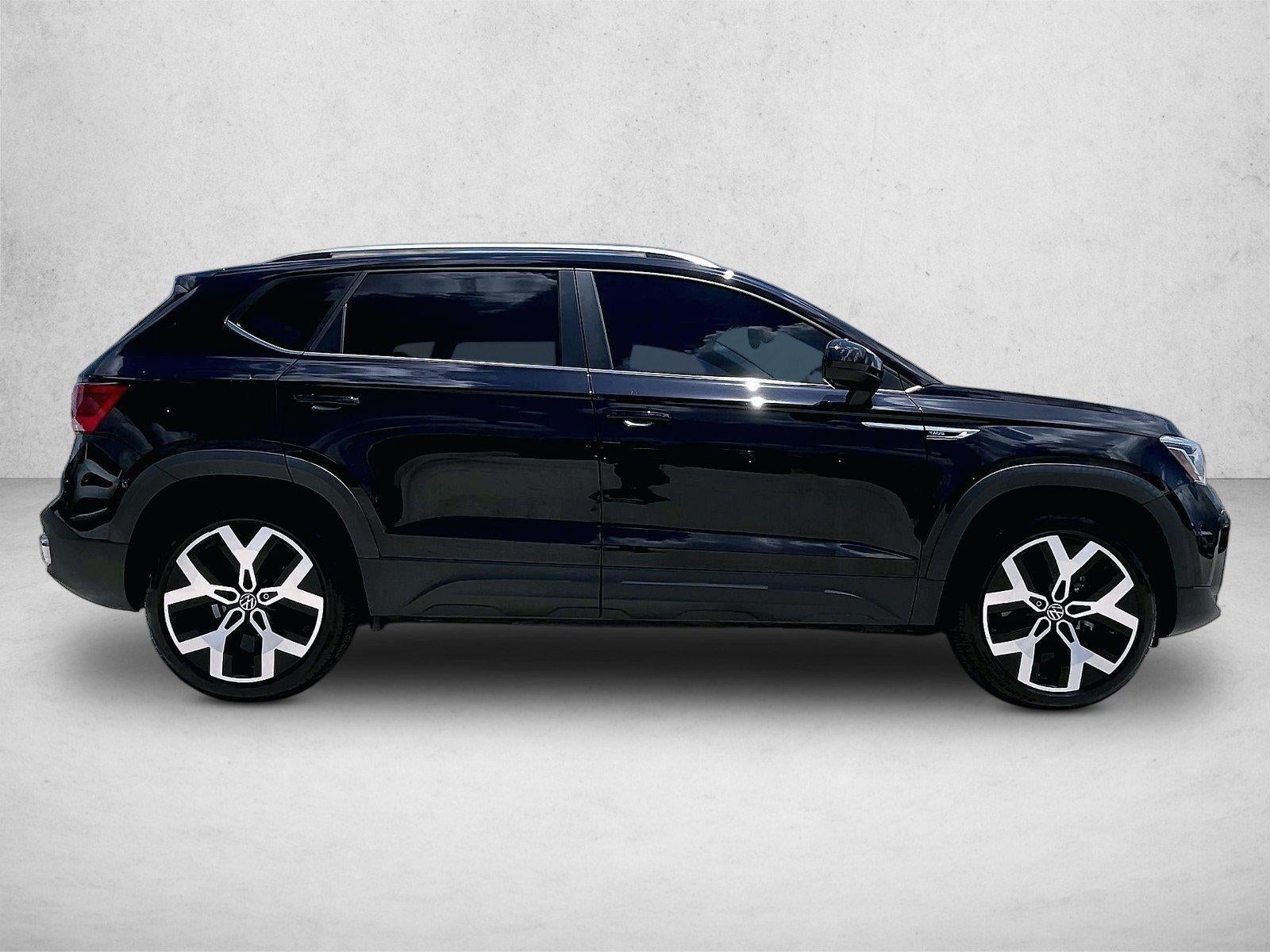 2022 Volkswagen Taos SEL 4MOTION
