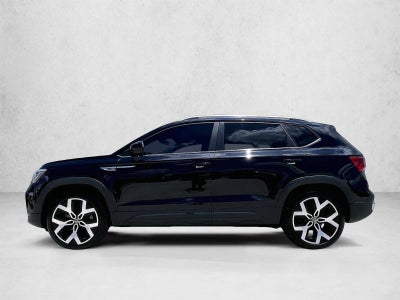2022 Volkswagen Taos SEL 4MOTION