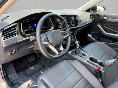 2023 Volkswagen Jetta SE Auto