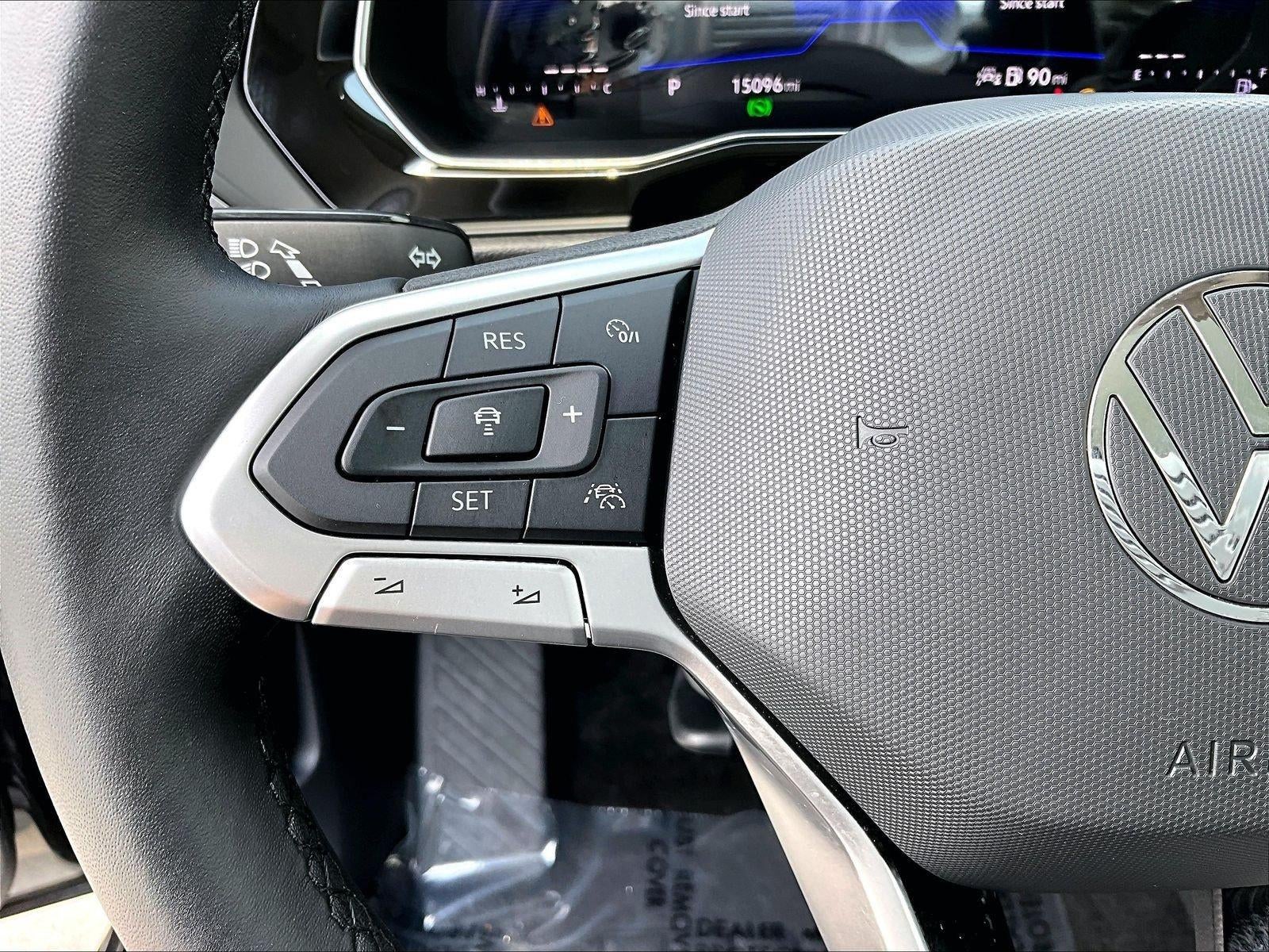 2023 Volkswagen Jetta SE Auto