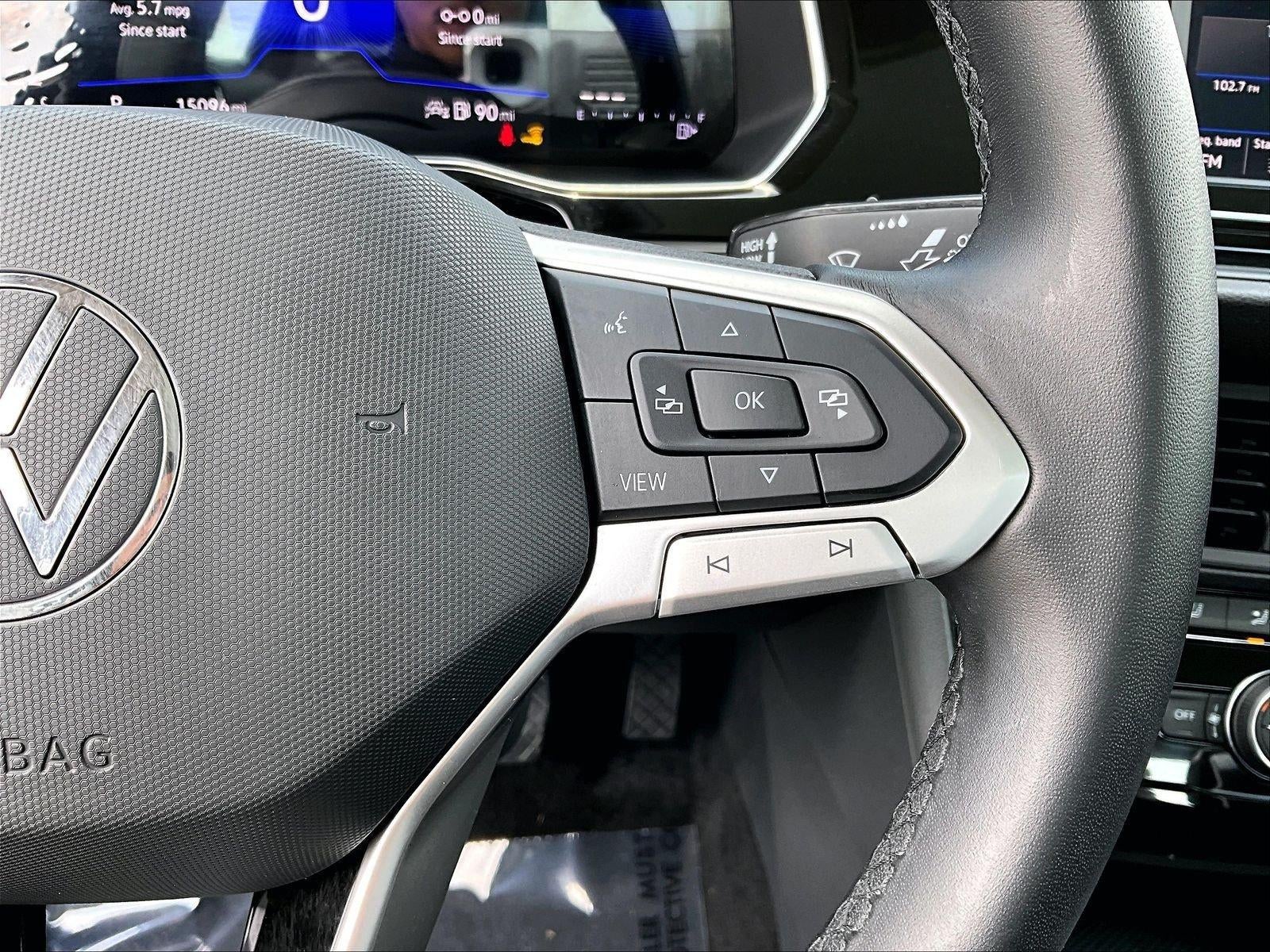 2023 Volkswagen Jetta SE Auto