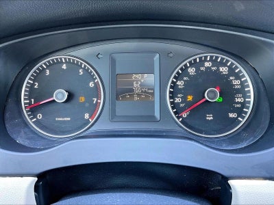 2013 Volkswagen Jetta 4dr Auto SE with Convenience Sedan