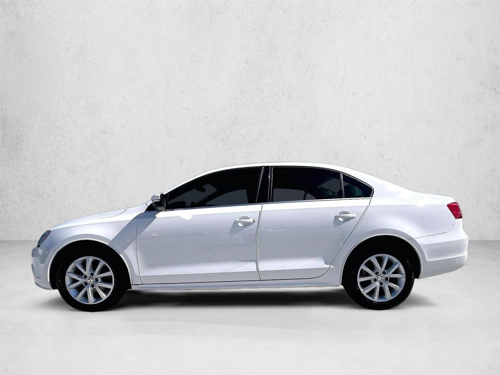 2013 Volkswagen Jetta 4dr Auto SE with Convenience Sedan