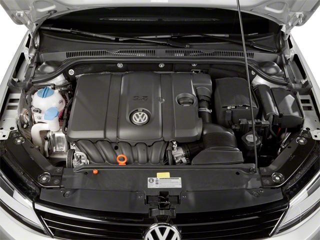 2013 Volkswagen Jetta 4dr Auto SE with Convenience Sedan
