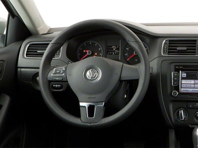 2013 Volkswagen Jetta 4dr Auto SE with Convenience Sedan