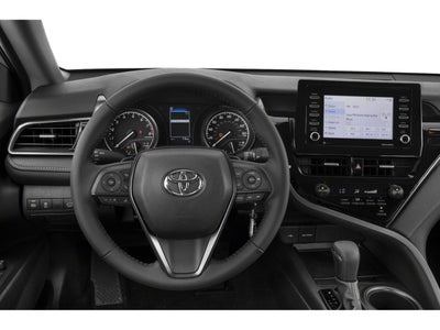 2022 Toyota Camry SE Auto (SE)