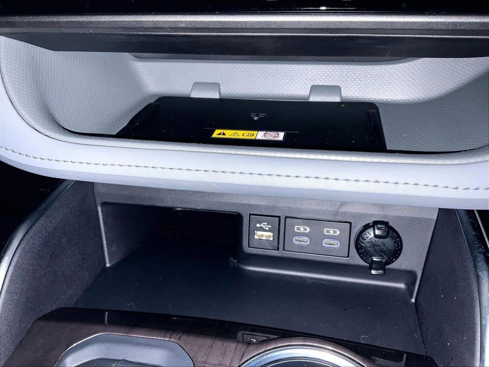 2025 Toyota Highlander Hybrid Limited AWD (Natl)