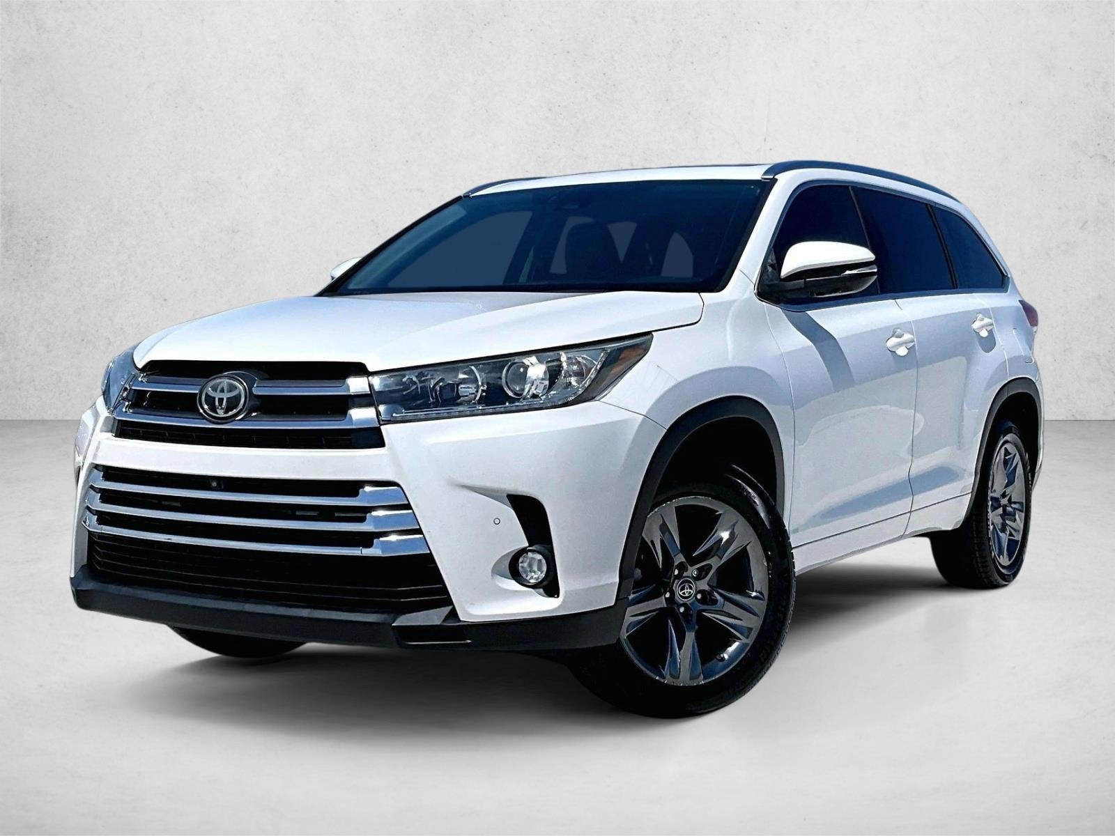 2017 Toyota Highlander Limited Platinum V6 FWD (Natl)