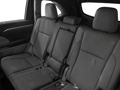 2017 Toyota Highlander Limited Platinum V6 FWD (Natl)