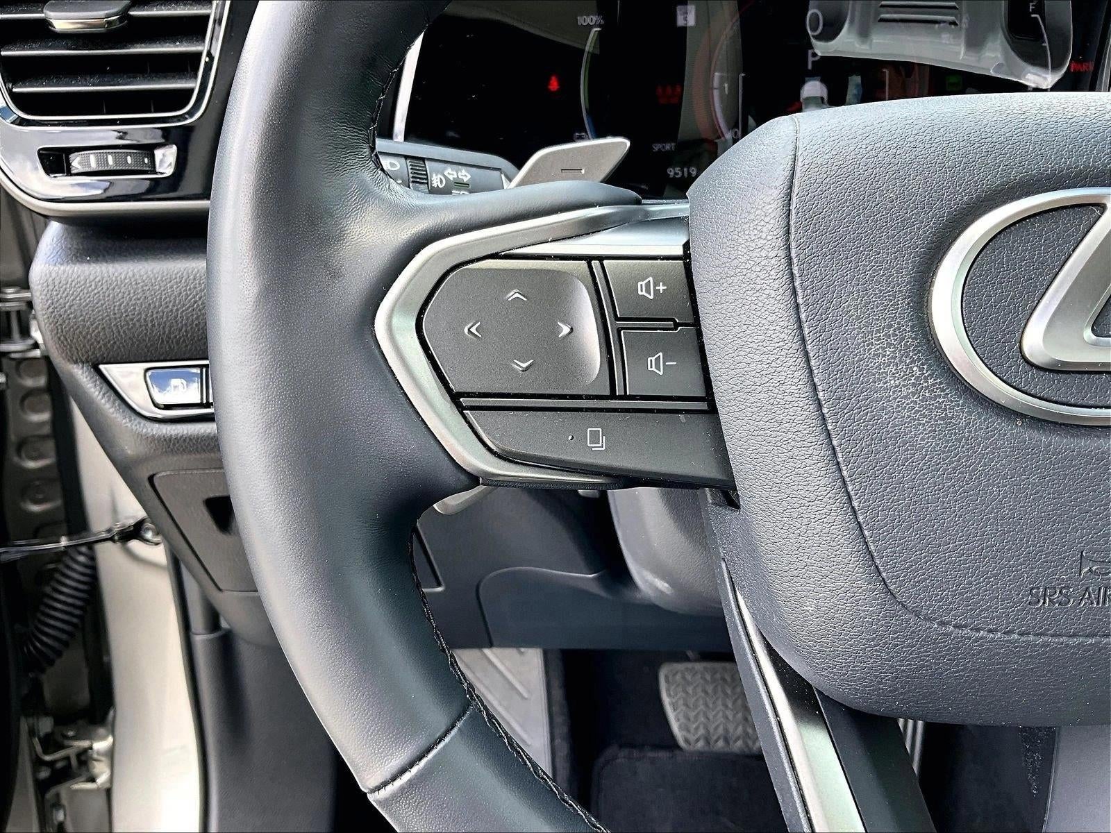 2025 Lexus NX 450h+ Luxury AWD