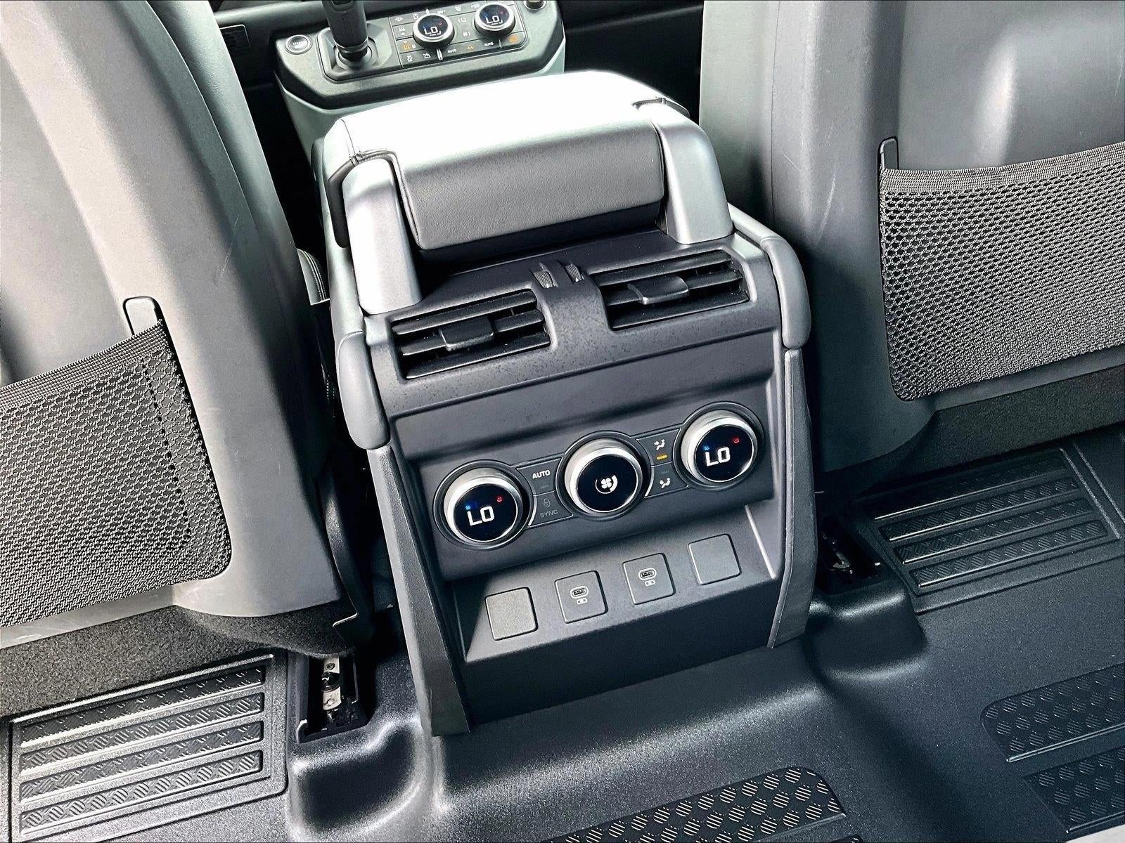 2024 Land Rover Defender 110 P500 SE