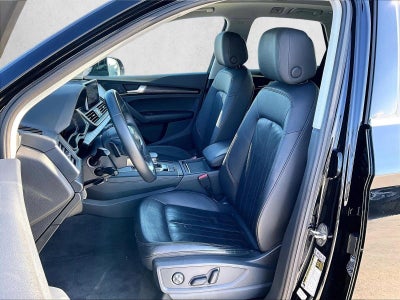 2020 Audi Q5 Premium 55 TFSI e quattro