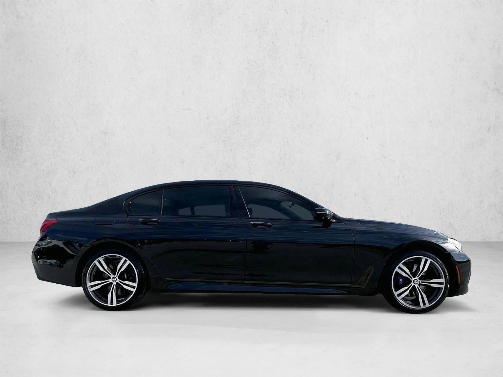 2017 BMW 750i Sedan
