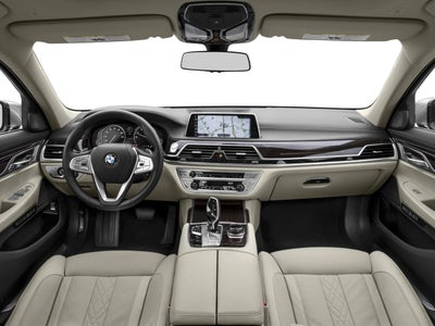 2017 BMW 750i Sedan