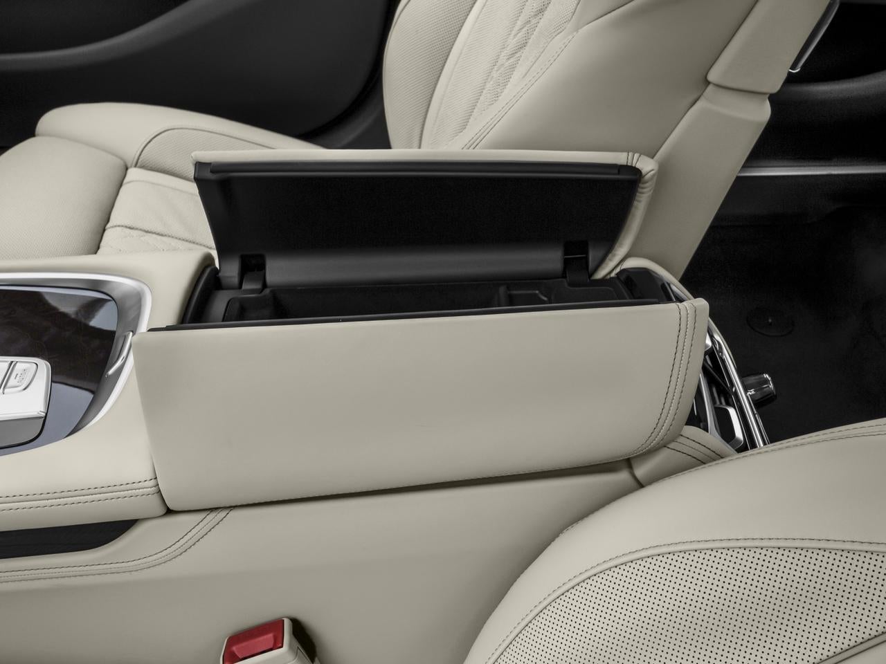 2017 BMW 750i Sedan