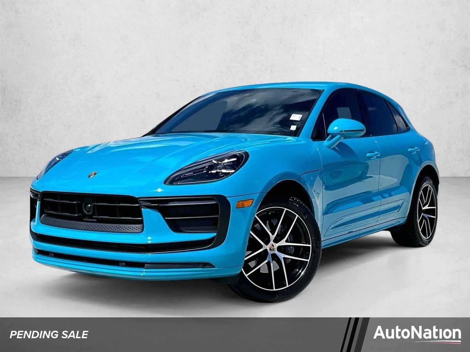 2023 Porsche Macan AWD