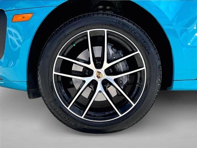 2023 Porsche Macan AWD