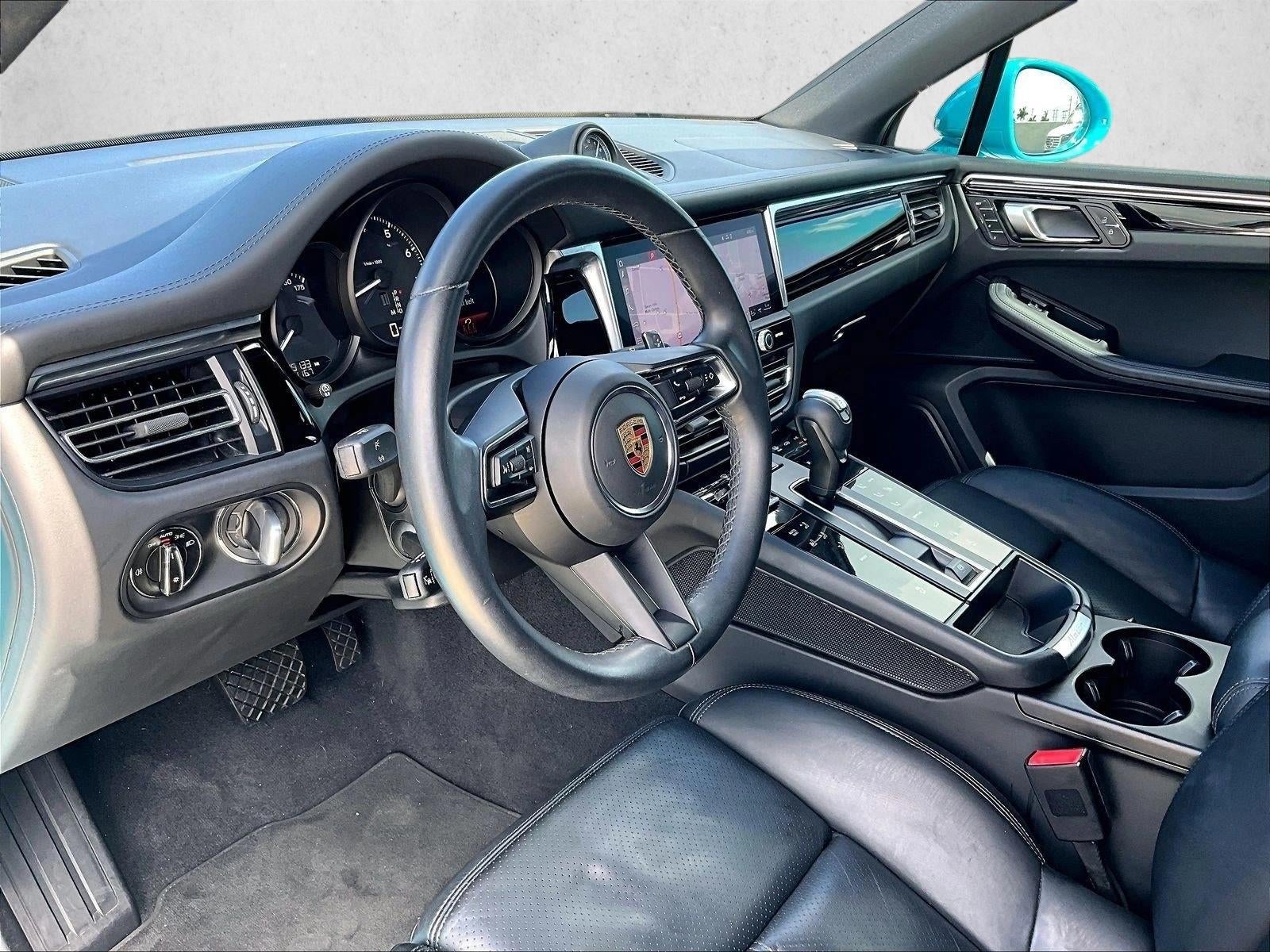 2023 Porsche Macan AWD