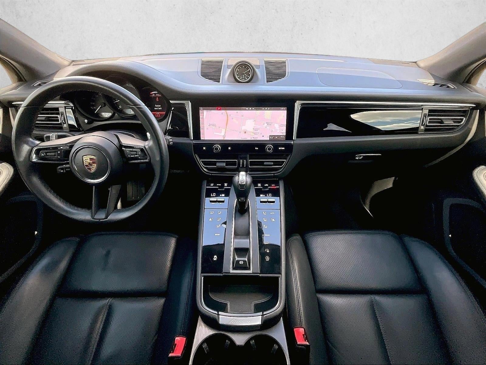 2023 Porsche Macan AWD