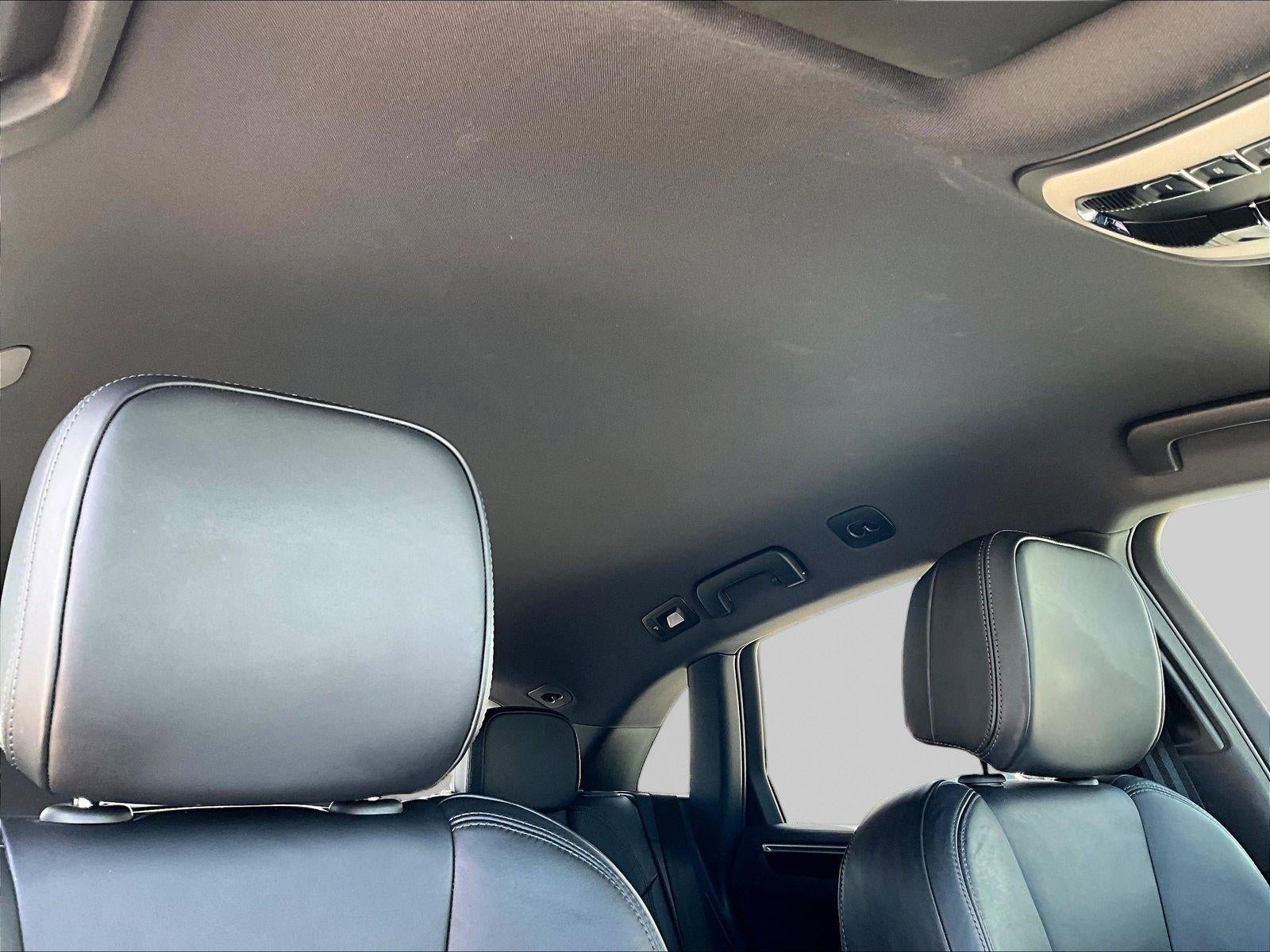 2023 Porsche Macan AWD