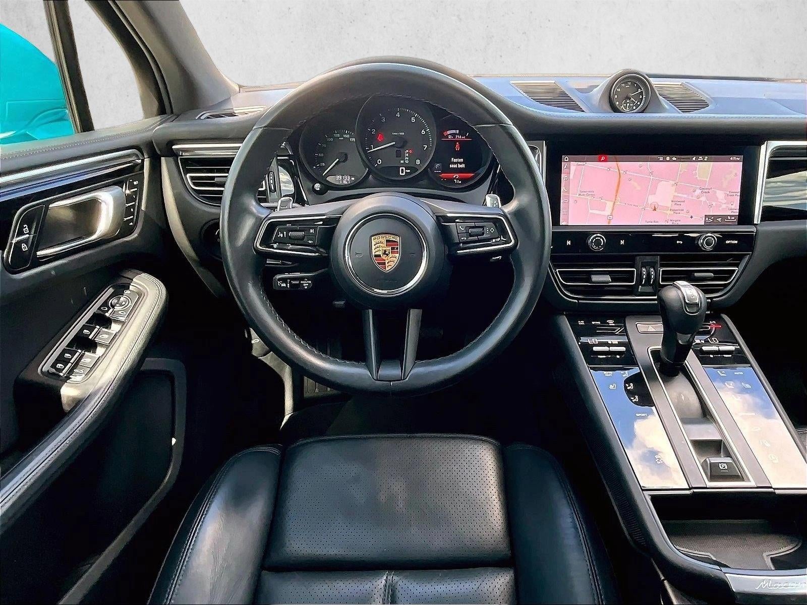 2023 Porsche Macan AWD