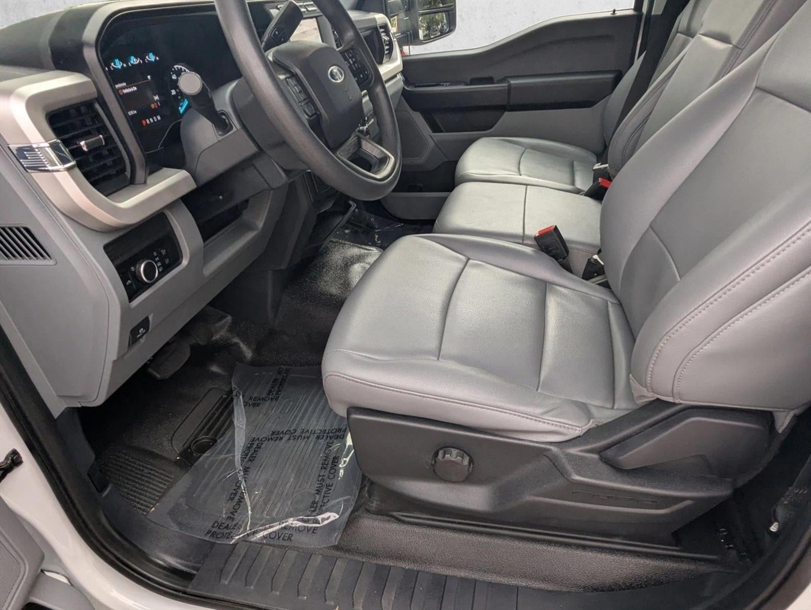 2024 Ford Super Duty F-250 SRW XL 2WD Reg Cab 8' Box