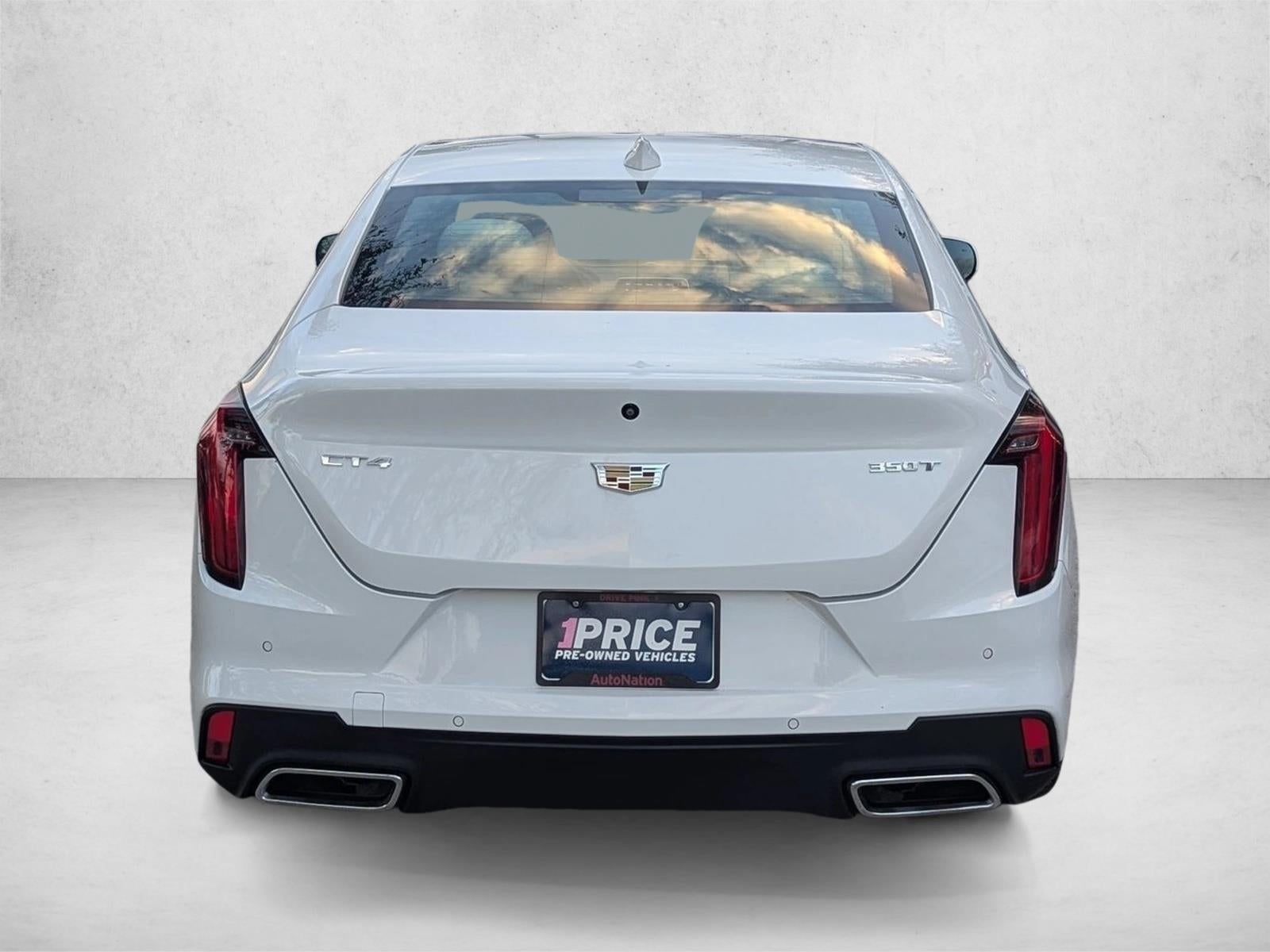 2023 Cadillac CT4 4dr Sdn Luxury