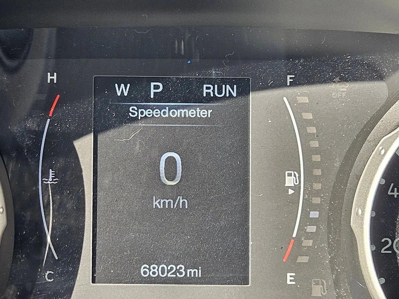 2020 Jeep Compass Latitude w/Sun/Safety Pkg FWD