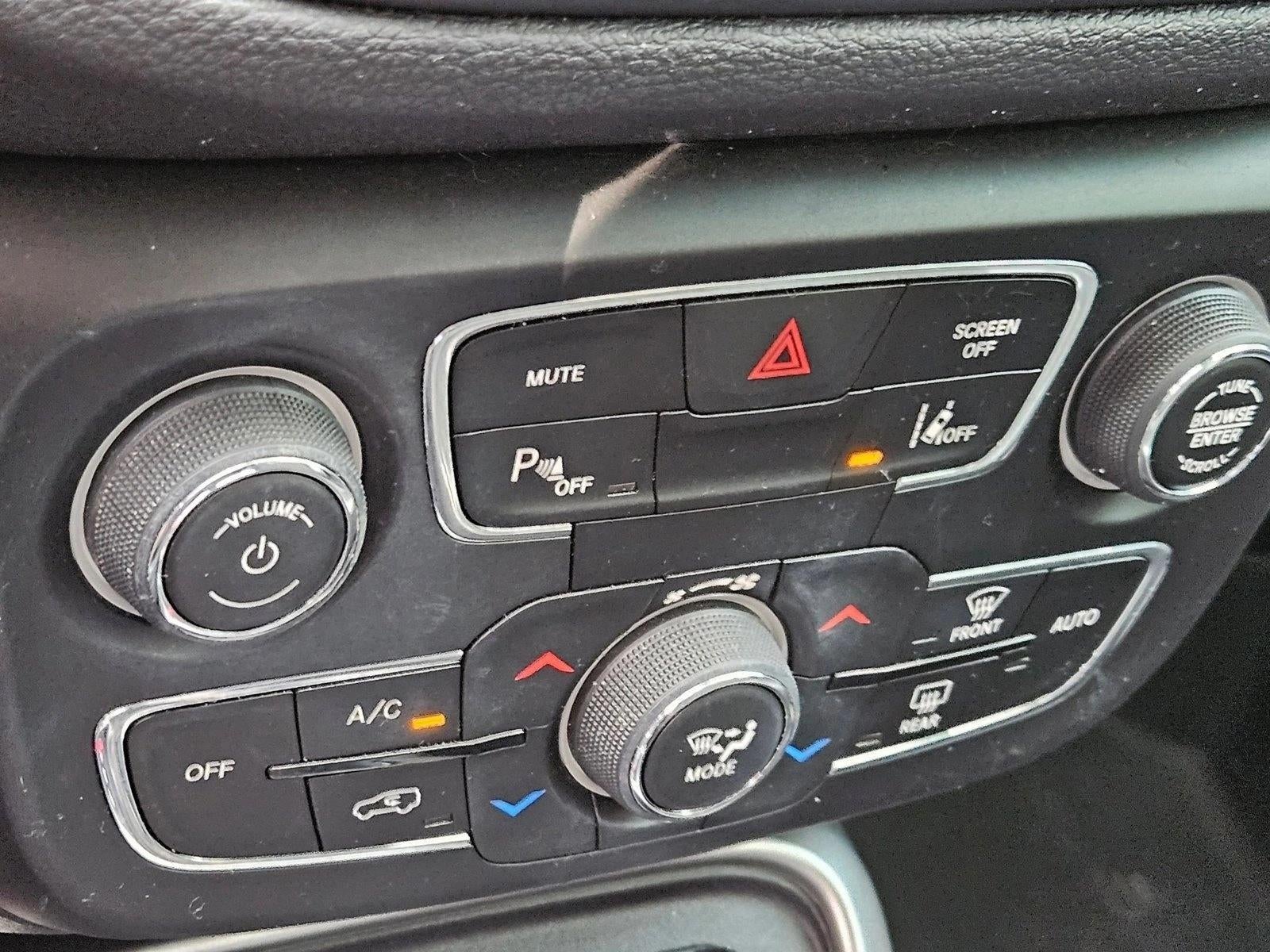 2020 Jeep Compass Latitude w/Sun/Safety Pkg FWD