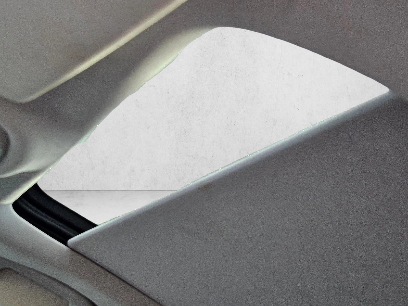 2020 Jeep Compass Latitude w/Sun/Safety Pkg FWD