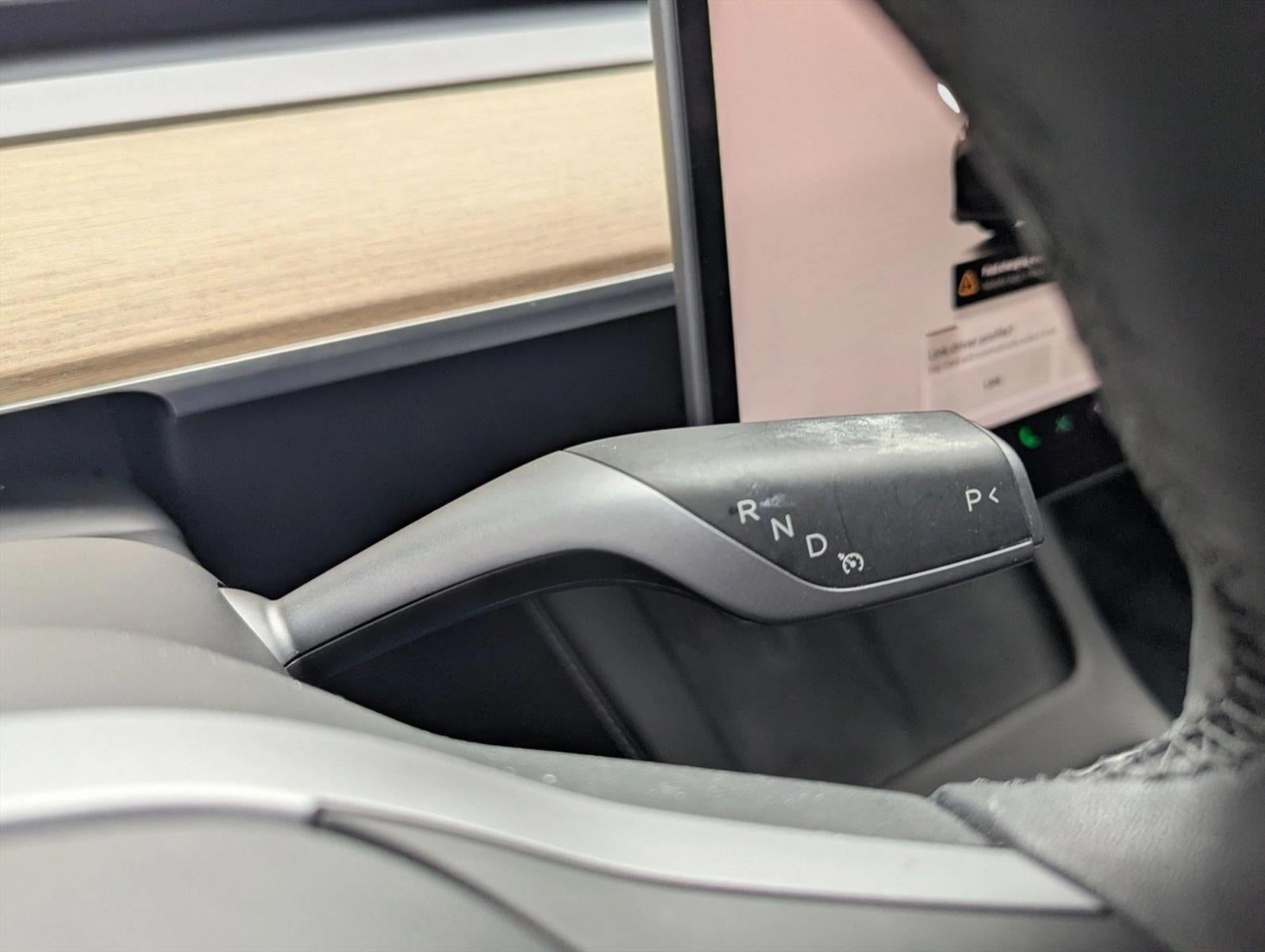 2023 Tesla Model 3 RWD