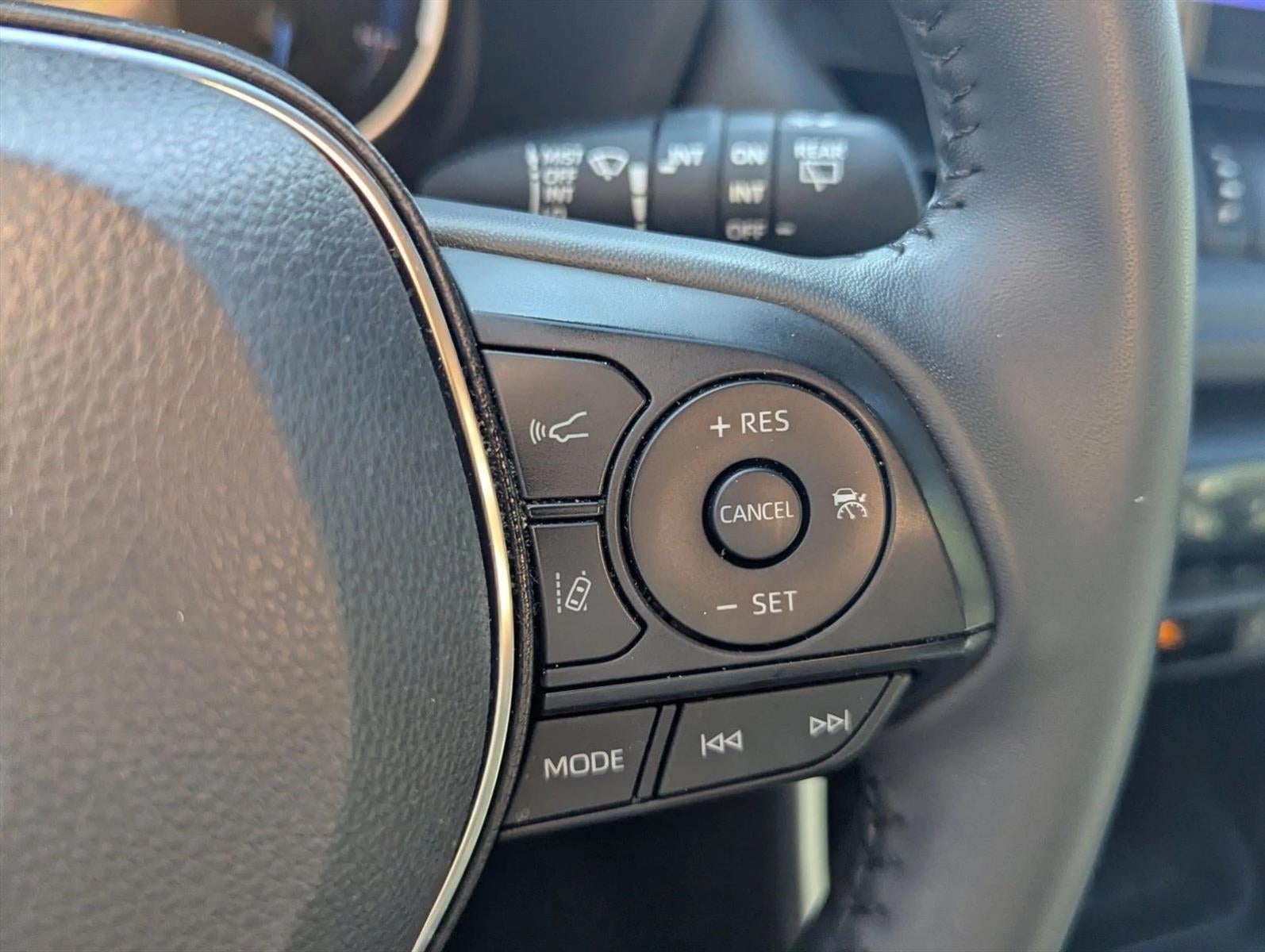 2024 Toyota RAV4 Hybrid XSE AWD (Natl)