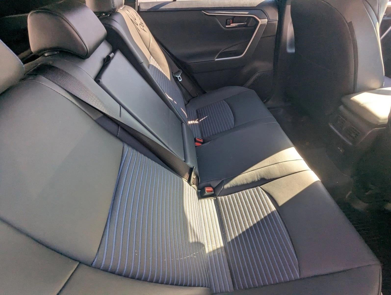 2024 Toyota RAV4 Hybrid XSE AWD (Natl)